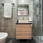 R2r-apartamento 5 Con 5 Banos-625a * オビエド
