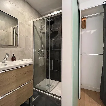 R2r - 5 Con 5 Banos - 625a Apartman *