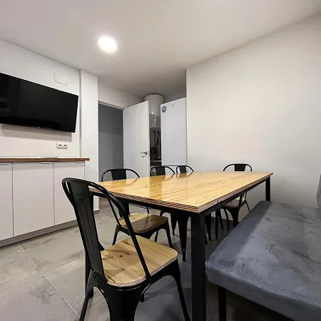 R2r-apartamento 5 Con 5 Banos-625a Oviédo