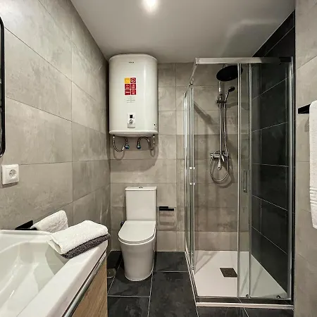 R2r-apartamento 5 Con 5 Banos-625a Apartamento Oviedo