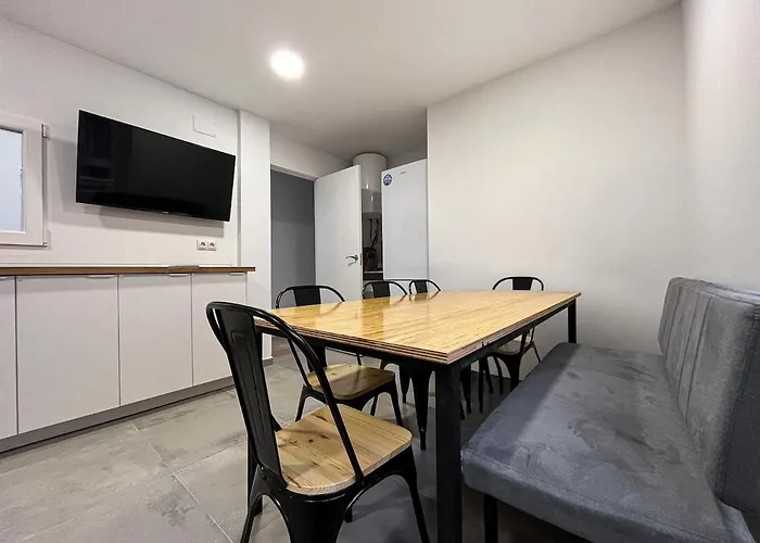 R2r-apartamento 5 Con 5 Banos-625a Oviedo